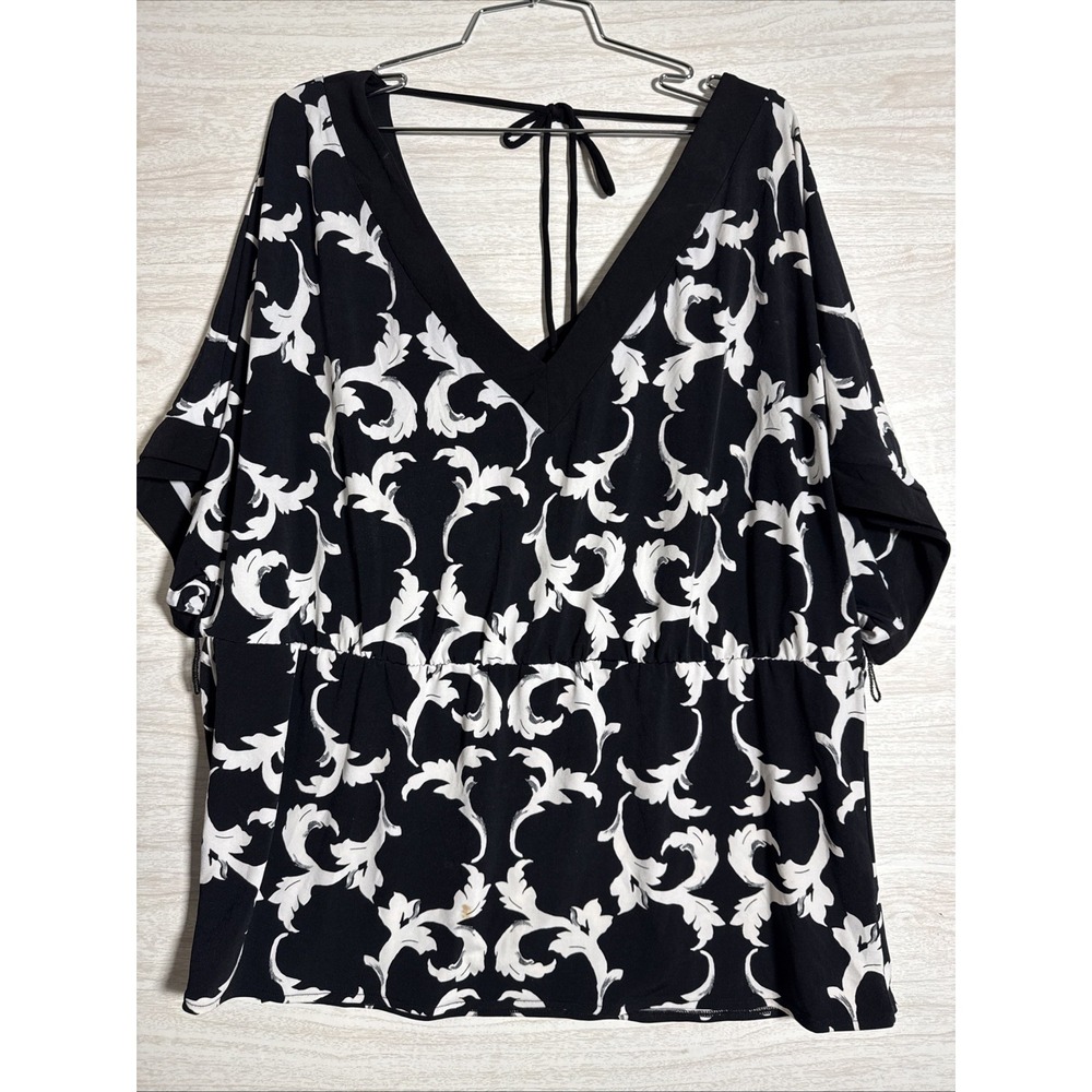 Women's White House Black Market Damask Inspired V Neck Blouse Sz Oh